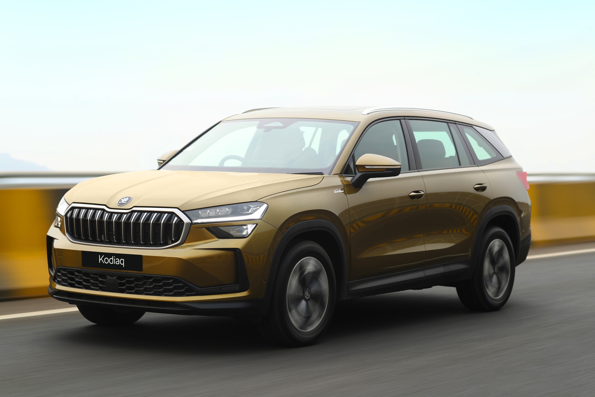 Škoda drives luxury forward withthe new generation Kodiaq 4×4; Deliveries begin across India today