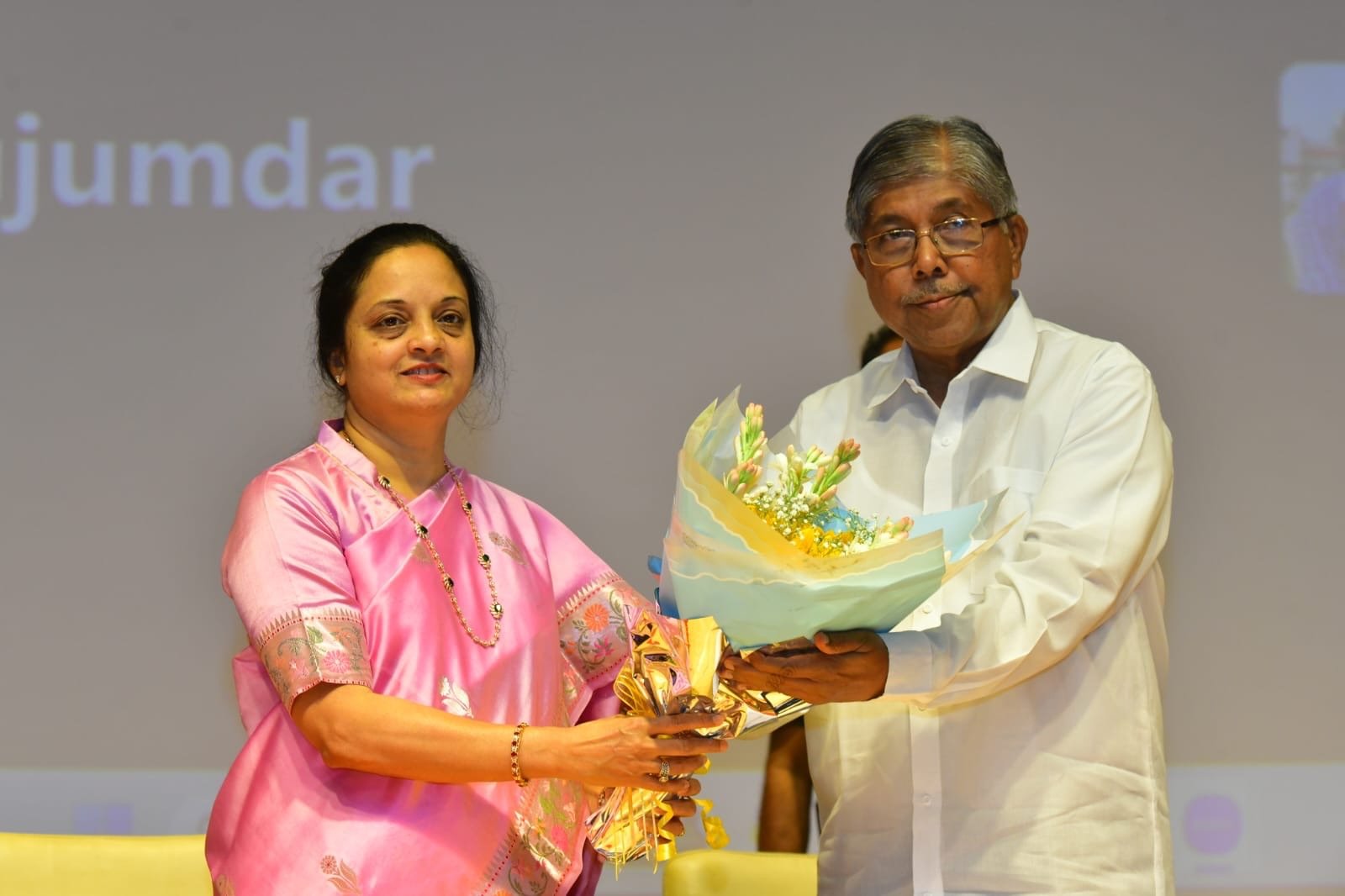 Felicitation ceremony held to honour Dr. Swati Mujumdar on her appointment as Chancellor of Symbiosis Skills and Professional University