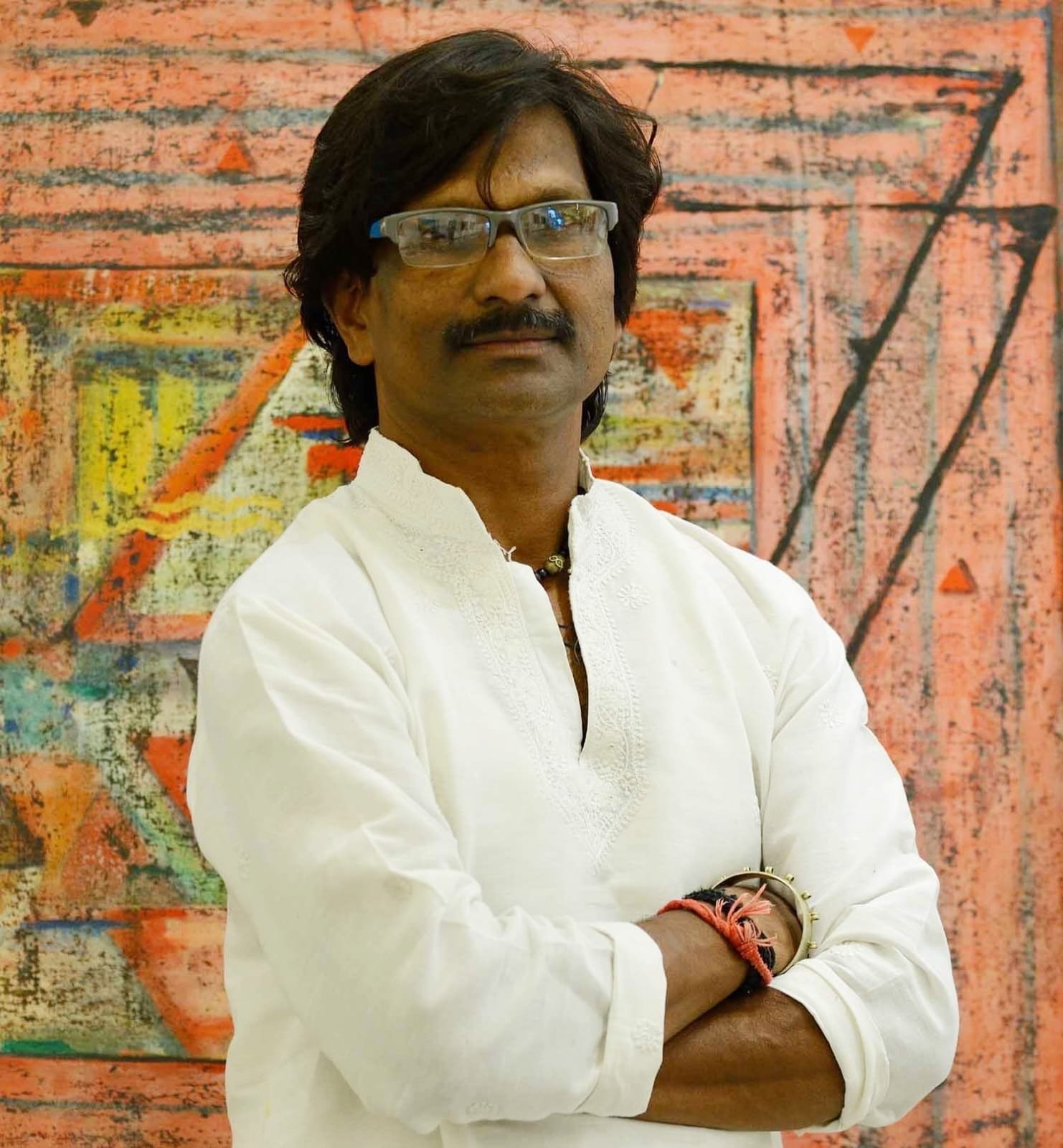 Pune Artist Ramesh Thorat Receives Lalit Kala Akademi National Award in New Delhi